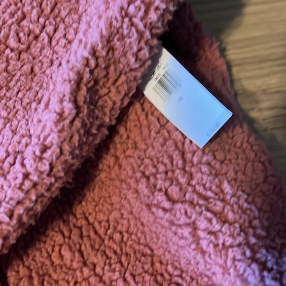 Old Navy Women’s 1/2 Sherpa Top. 3X.Dusty Rose. - Picture 2 of 6